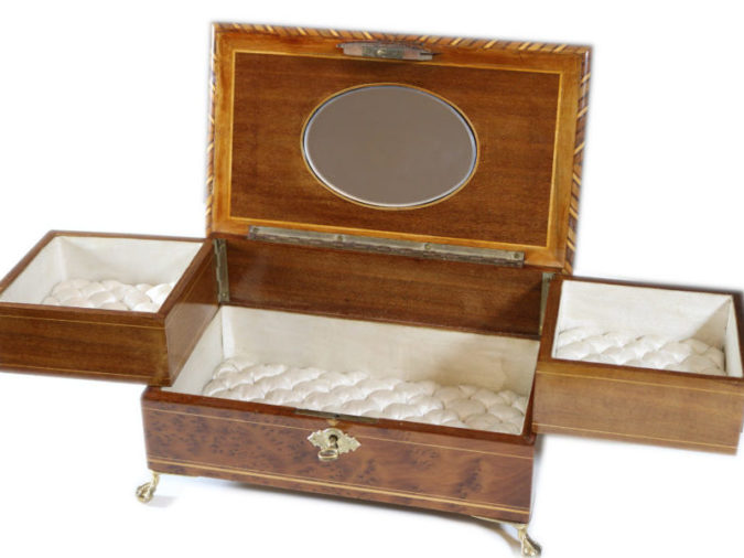 Elegant Jewellery Casket